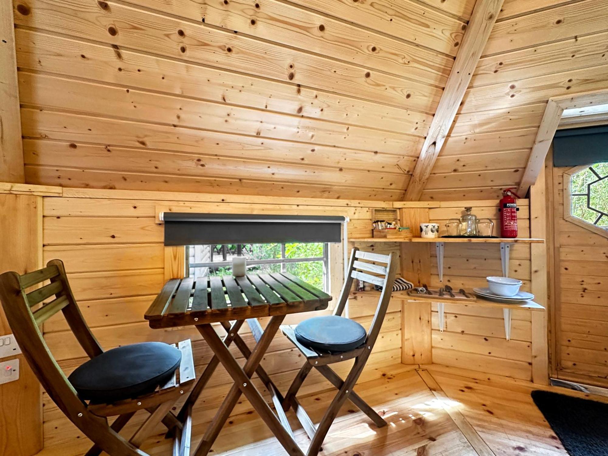 Aos Si Lodges Балачулиш Екстериор снимка